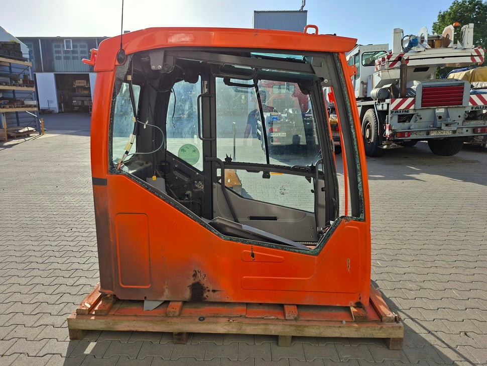 20260625_074155.jpg Volvo EWR130E Kabine - VOE14773995