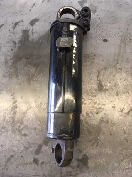  LTM 1070-1
