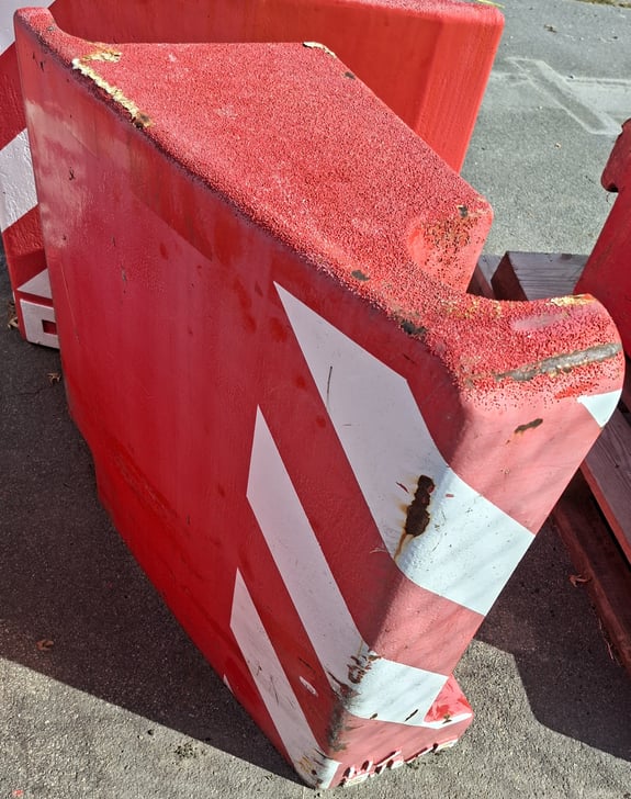 Counterweight 1,1t from 3,1t AC 40 City.jpg AC 40 City